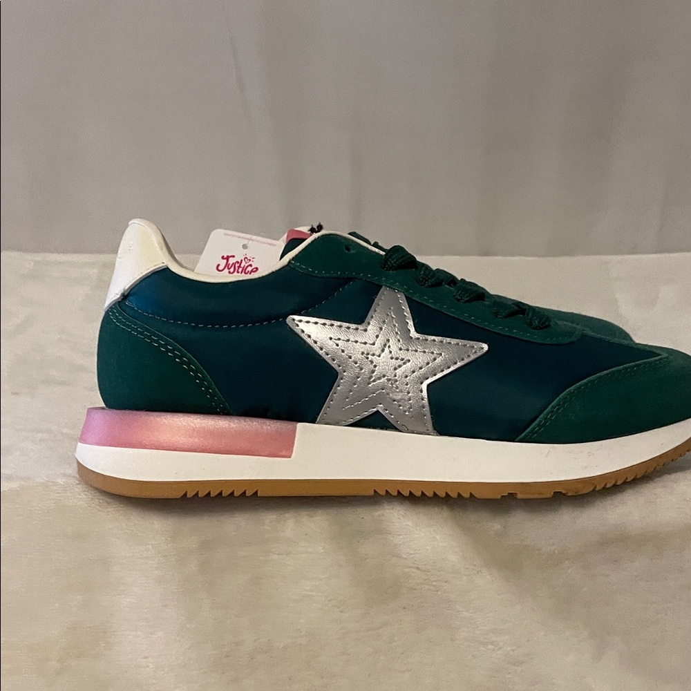 NEW Justice Green Sneakers with Silver Star - Picture 11 of 16